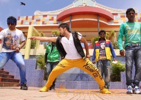 Easy Money Lazy Boys Movie Photos Gallery photo 35