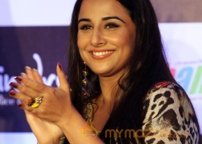 Emraan Hashmi,Vidya Balan At GHANCHAKKAR Promotion photo 20