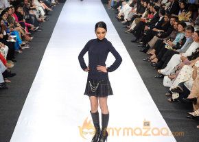 Exclusive Pakistan Fashion Week 2009-Gallery  photo 20