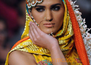 Exclusive Pakistan Fashion Week 2009-Gallery  photo 22