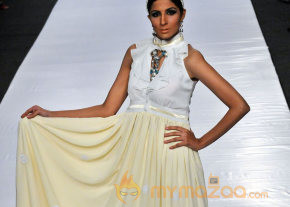 Exclusive Pakistan Fashion Week 2009-Gallery  photo 24