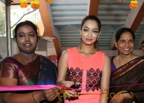 Fashion Unlimited Expo Page 3 Event Gallery photo 18