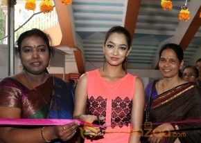 Fashion Unlimited Expo Page 3 Event Gallery photo 4