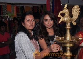 Fashion Unlimited Life Style Expo Photos photo 78
