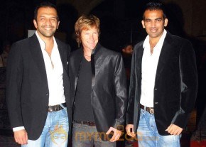 Filmfare Nominations Red Carpet Gallery photo 9