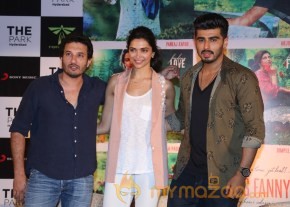 Finding Fanny Press Meet Photos photo 107
