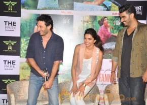 Finding Fanny Press Meet Photos photo 128