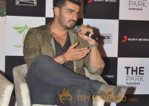 Finding Fanny Press Meet Photos photo 85