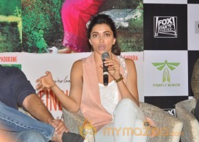 Finding Fanny Press Meet Photos photo 123