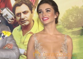 Freaky Ali Movie Trailer release Stills photo 16