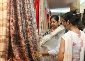 Gate Movie Team at Hastashilpi Silk India Expo Event Gallery photo 40