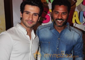 Girish Taurani & Prabhu Dheva Promote Ramaiya Vastavaiya  photo 12