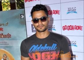 Go Goa Gone Film Promotion at Mad Over Donuts  photo 7