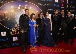 Happy New Year Premiere Show Stills photo 12
