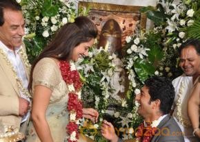 Hema Malini's Daughter Ahana Deol Engaged Vaibhav Vohra  photo 8