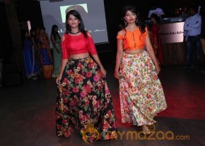 Hot Indian Models Ramp Walk Pics photo 17