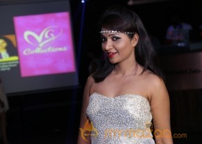 Hot Indian Models Ramp Walk Pics photo 25