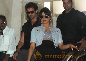 Hrithik And Priyanka At Krrish 3 Promote photo 19