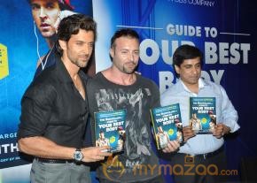 Hrithik Roshan Launch Your Best Body Fitness Book   photo 13