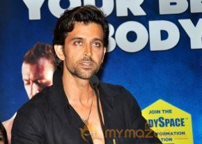 Hrithik Roshan Launch Your Best Body Fitness Book   photo 2
