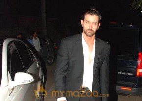 Hrithik Roshan spotted at Laila Khan engagement photo 3