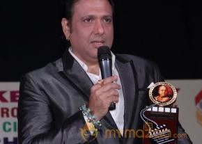 Hritik,Govinda & Urmila at Dadasaheb Phalke Academy Awards   photo 17