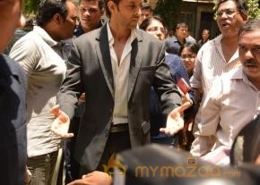 Hritik,Govinda & Urmila at Dadasaheb Phalke Academy Awards   photo 15