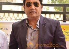 Hritik,Govinda & Urmila at Dadasaheb Phalke Academy Awards   photo 58