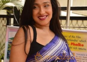 Hritik,Govinda & Urmila at Dadasaheb Phalke Academy Awards   photo 33