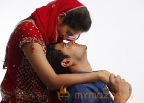 Hum Thum Movie Latest Stills photo 49