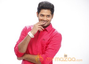 Hum Thum Movie Latest Stills photo 54
