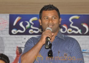 Hum Tum Audio Sucess Meet Photos photo 25