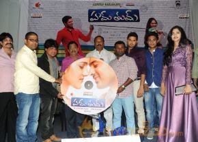 Hum Tum Movie Audio Launch Pics photo 52