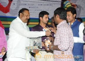 Hum Tum Movie Audio Launch Pics photo 28