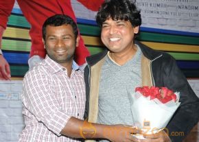 Hum Tum Movie Audio Launch Pics photo 33