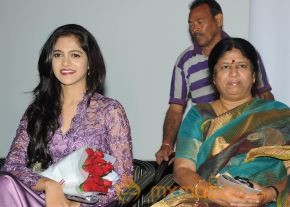 Hum Tum Movie Audio Launch Pics photo 26