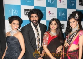 India International Jewelry Week 2013 Photos photo 3