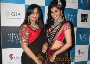 India International Jewelry Week 2013 Photos photo 21