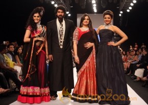 India International Jewelry Week 2013 Photos photo 17