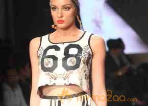 India Resortwear Fashion Week 2013 Photos2 photo 3