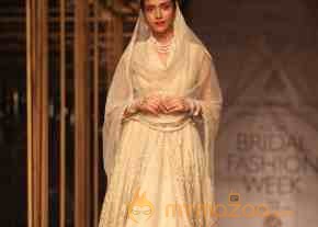 Indian Bridal Fashion Week 2013 Photos photo 46