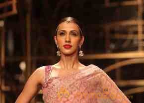 Indian Bridal Fashion Week 2013 Photos photo 31