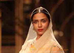 Indian Bridal Fashion Week 2013 Photos photo 10