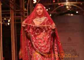 Indian Bridal Fashion Week 2013 Photos photo 18