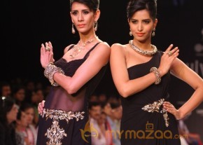 Indian Models At Saboo Fine Jewels Show at IIJW photo 12