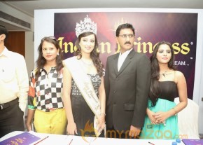 Indian Princess 2014 Press Meet Photos photo 25