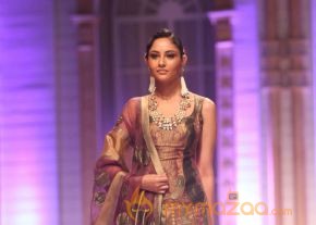 IndianBridal Fasion Week Photos photo 29