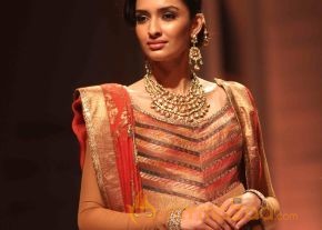 IndianBridal Fasion Week Photos photo 37