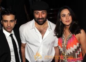 Ishkq In Paris Movie Special Screening   photo 19