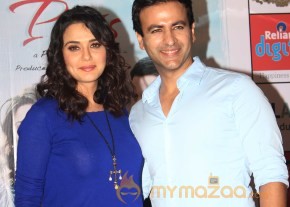 Ishkq In Paris Promotion At Reliance Digital Store  photo 8